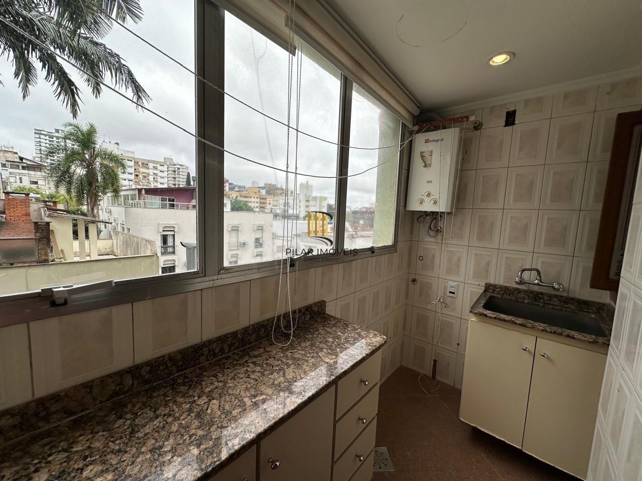 Apartamento para Venda - 72m², 2 dormitórios e 1 vaga - Mont Serrat
