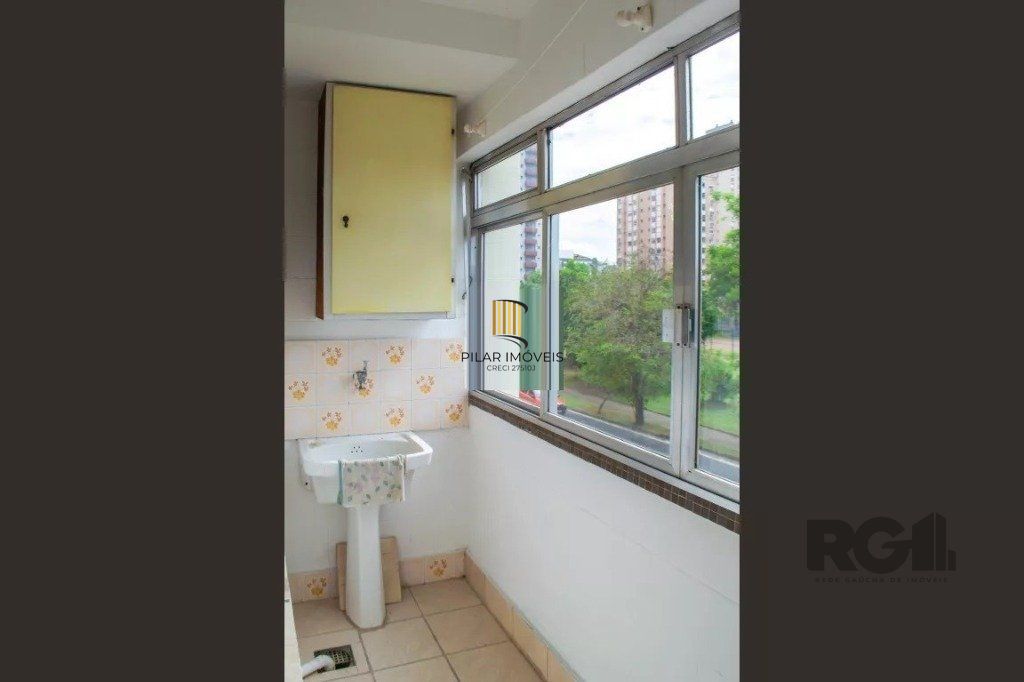 Vende-se apartamento 1 dorm 1 vaga coberta próximo da PUCRS