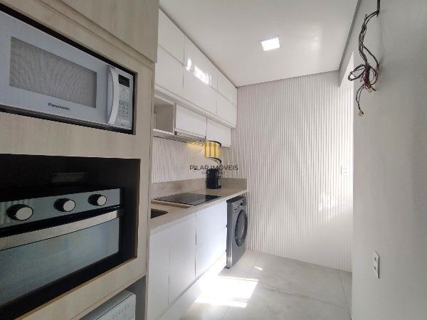 Vende-se apartamento reformado com 2 dormitórios (1 suíte) - 75 m² - Jardim Botânico