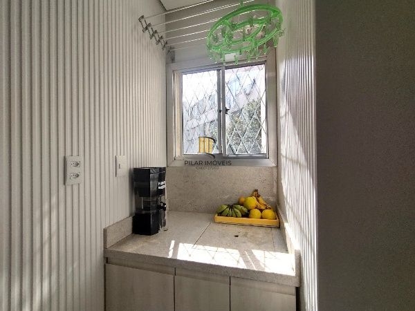 Vende-se apartamento reformado com 2 dormitórios (1 suíte) - 75 m² - Jardim Botânico