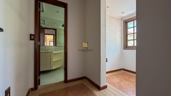 Vende-se cobertura com 2 quartos, 129m² e 1 vaga – Petrópolis