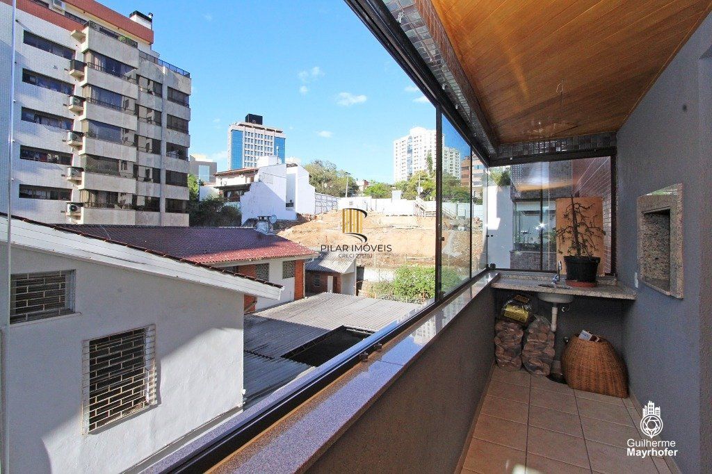 Apartamento para Venda - 114m², 3 dormitórios, sendo 1 suites, 2 vagas - Petrópolis