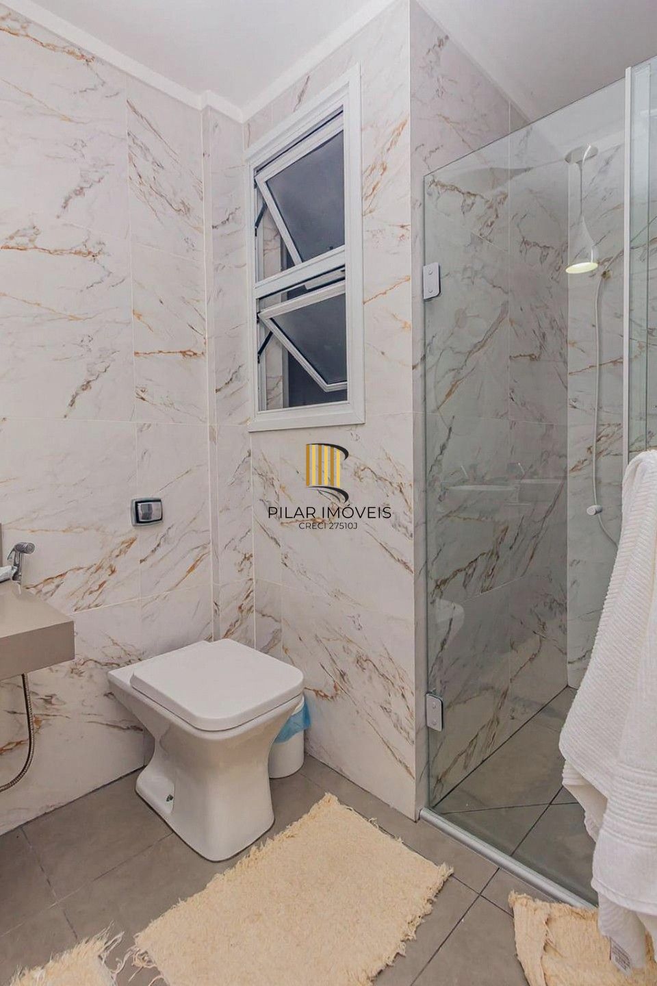 Apartamento 3 dormitórios no bairro Floresta