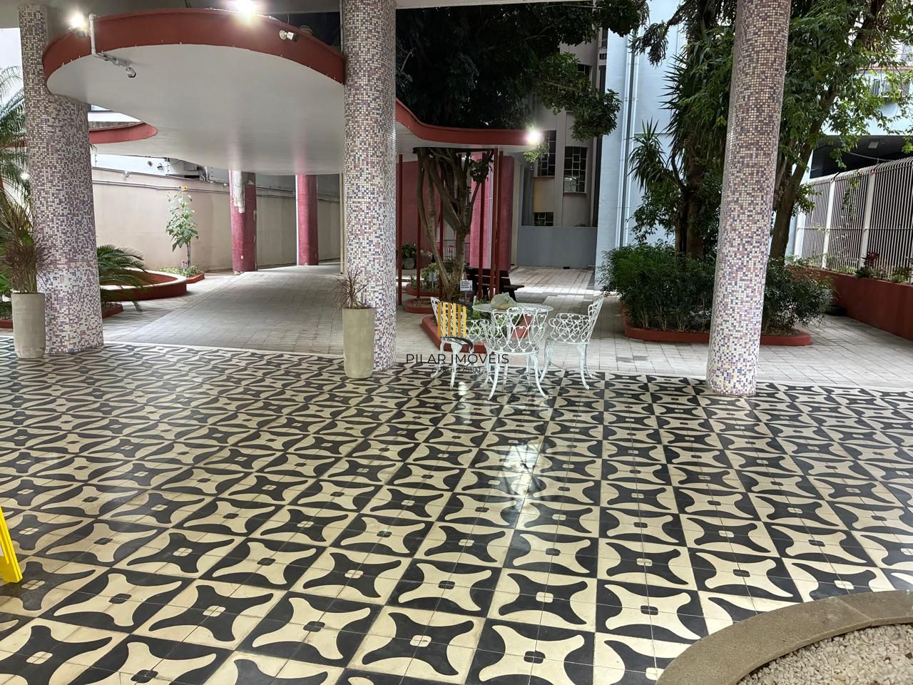 Vende-se apartamento com 3 quartos (1 suíte) - Venâncio Aires