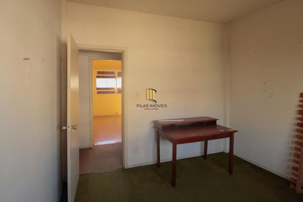 Vende-se apartamento com 4 quartos (1 suíte), 204 m² e 2 vagas - Rio Branco
