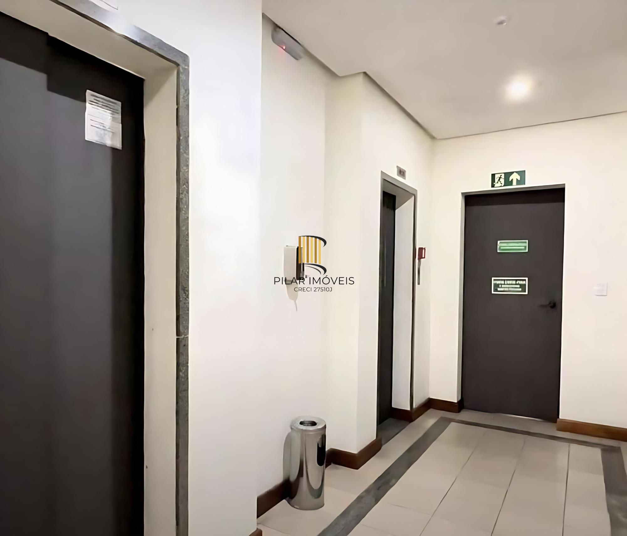 Vende-se apartamento com 3 quartos(1 suíte), sacada, churrasqueira e 1 vaga – 128 m² – Auxiliadora
