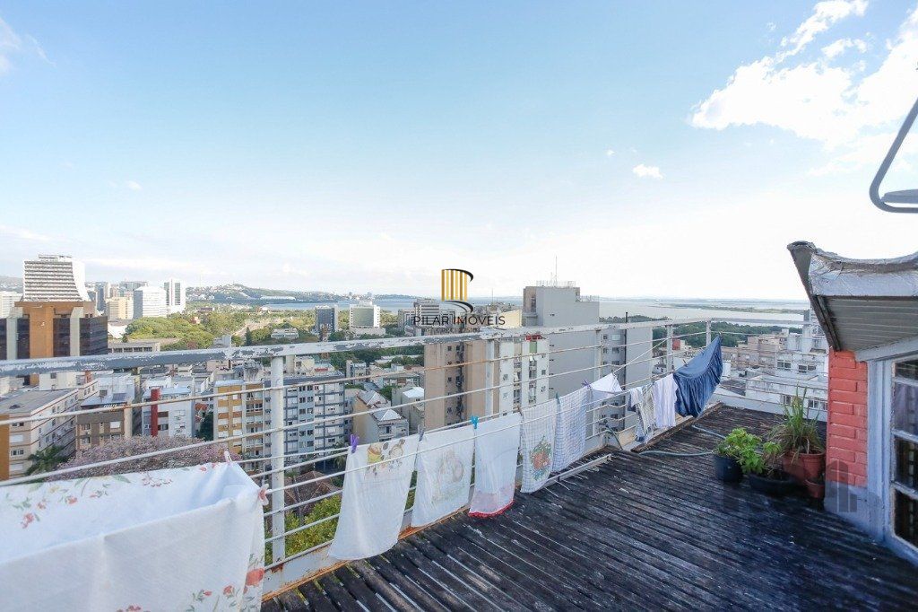 Cobertura 2 Quartos com Terraço, Lareira e Vaga no Centro Histórico - 93m² - Centro Histórico