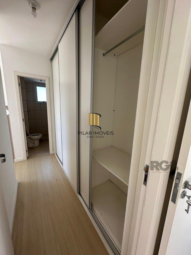 Vende-se amplo apartamento 3 quartos com suíte e 2 vagas no Menino Deus  - 88m²