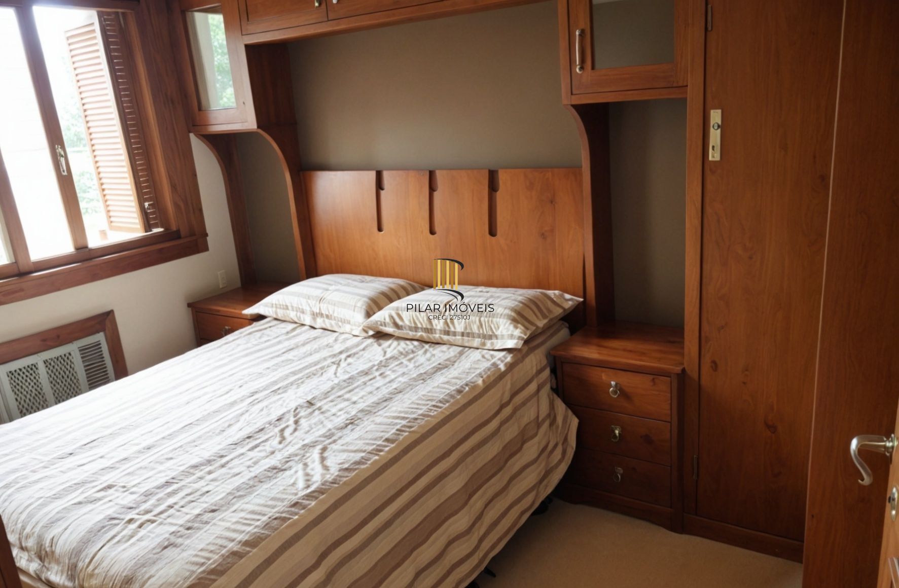 Vende-se apartamento de 1 quarto com 1 vaga - Floresta