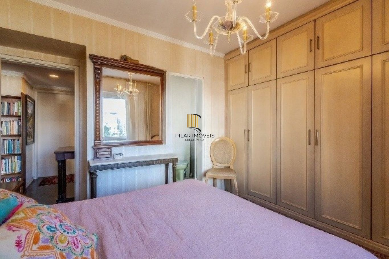 Vende-se apartamento com 3 quartos (1 suíte), 122 m² e 1 vaga – Petrópolis