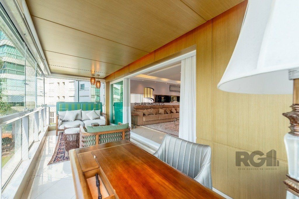 Apartamento 3 dormitórios no bairro Três Figueiras