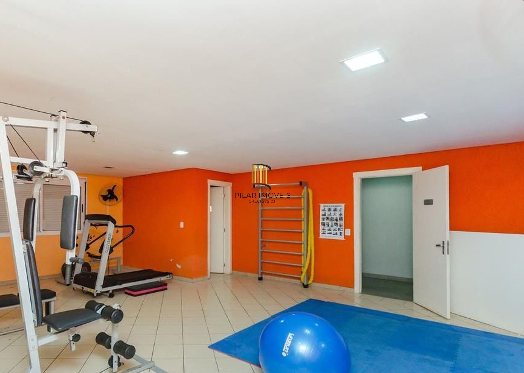 Vende-se apartamento com 2 quartos (1 suíte), 79m² e 2 vagas – São Geraldo