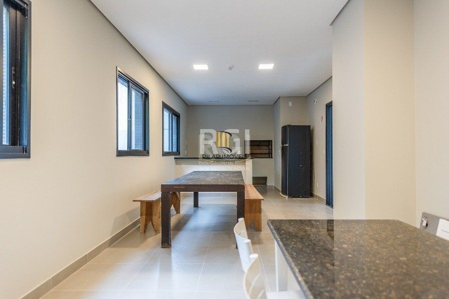 Apartamento para Venda - 102m², 2 suítes com 2 vagas - Petrópolis