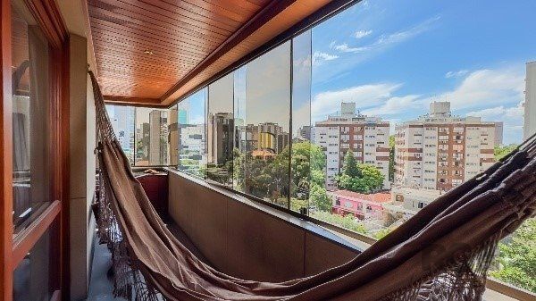 Vende-se amplo apartamento 3 quartos com suítes e 2 vagas ao lado do Parcão - 135m² - Rio Branco