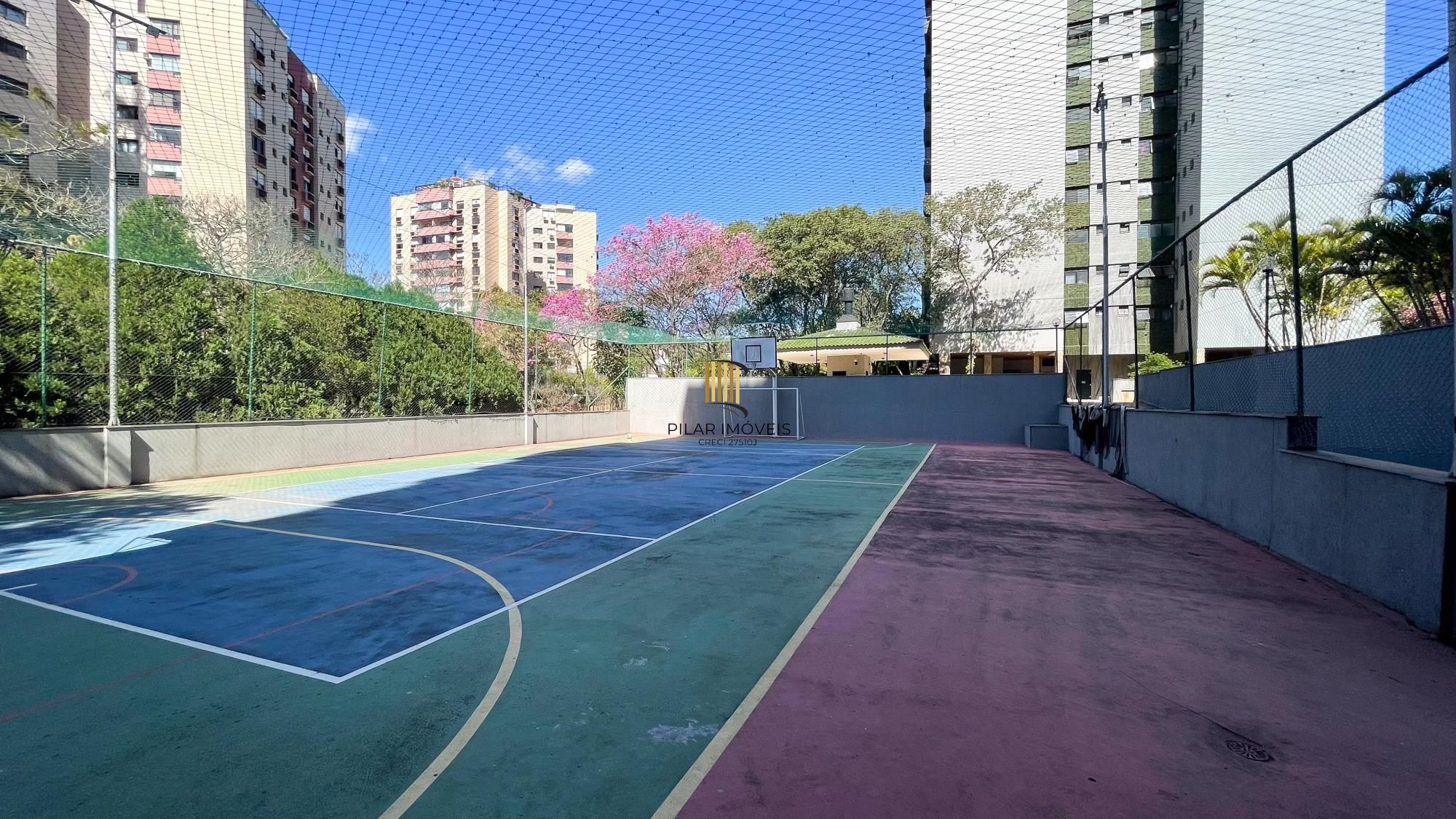 Vende-se apartamento com 3 quartos (1 suíte), 100m² e 1 vaga - Jardim Europa