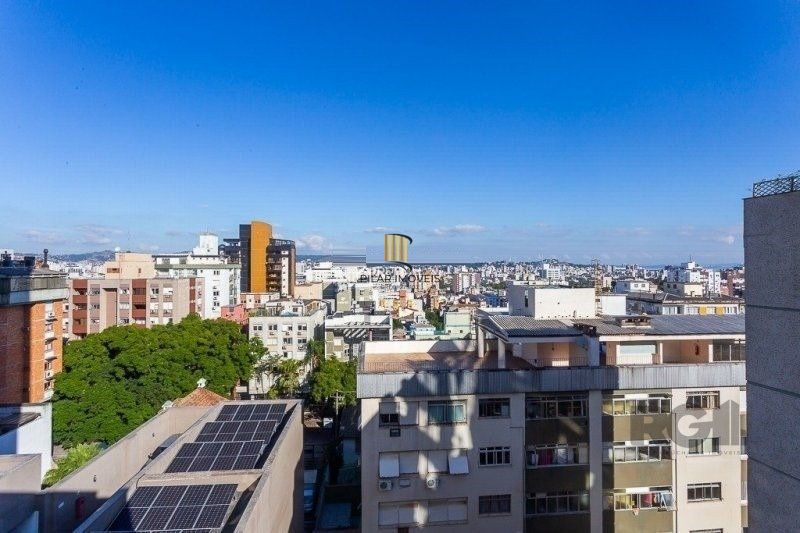 Apartamento 2 dormitórios, 2 banheiros, 1 vaga de garagem no Bairro Independência