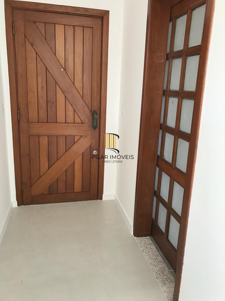 Vende-se apartamento de 2 quartos, 1 vaga, 87m² - Bom Fim