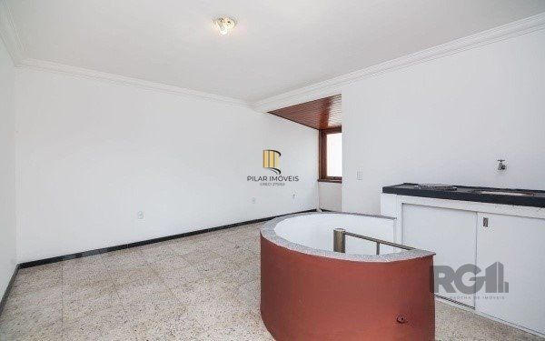 Vende-se bela cobertura de 122m², 2 quartos 2 vagas, desocupado - Auxiliadora