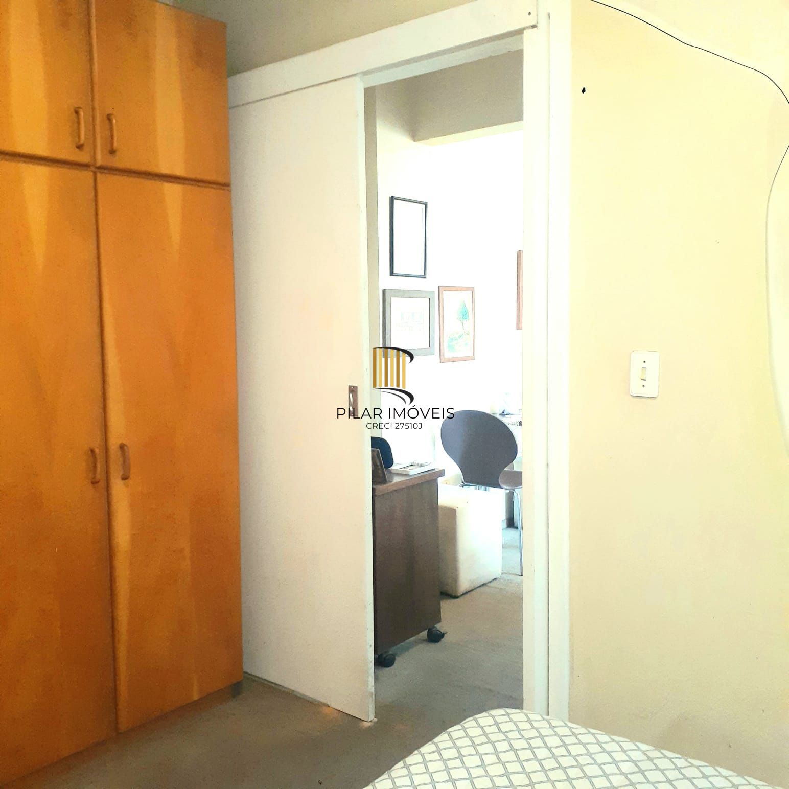 Vende-se apartamento com 1 quarto e 38m² - Bom Fim