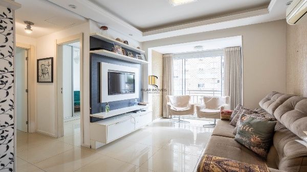 Vende-se apartamento com 2 quartos (1 suíte), 62m² e 1 vaga – Vila Ipiranga