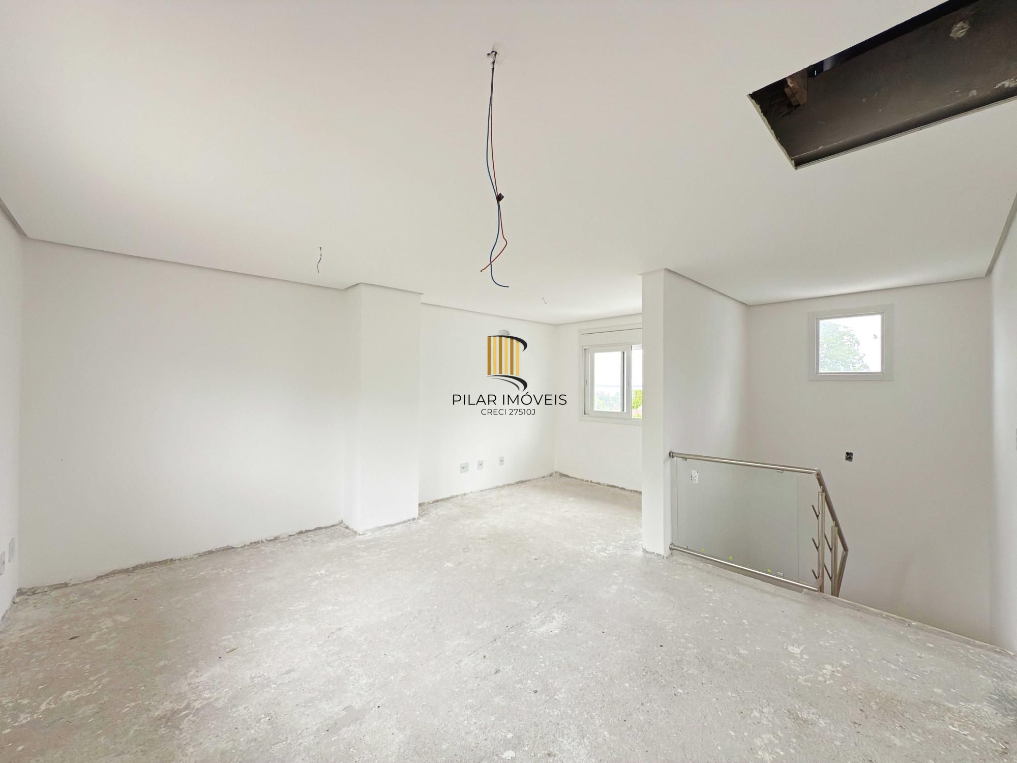 Vende-se casa em condomínio com 4 dormitórios (2 suítes), 3 vagas  – Tristeza