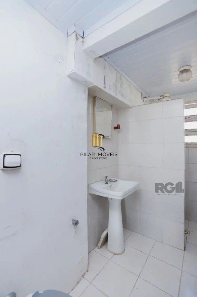 Vende-se ampla cobertura 3 quartos com vaga, lareira e churrasqueira - 175m² - Auxiliadora
