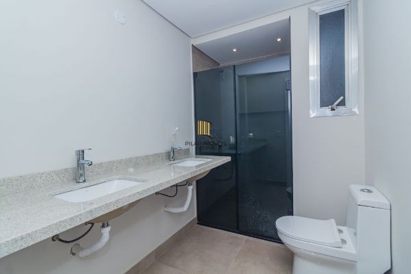 Apartamento reformado com 3 quartos, suíte e 2 vagas – 113 m² -  Mont Serrat