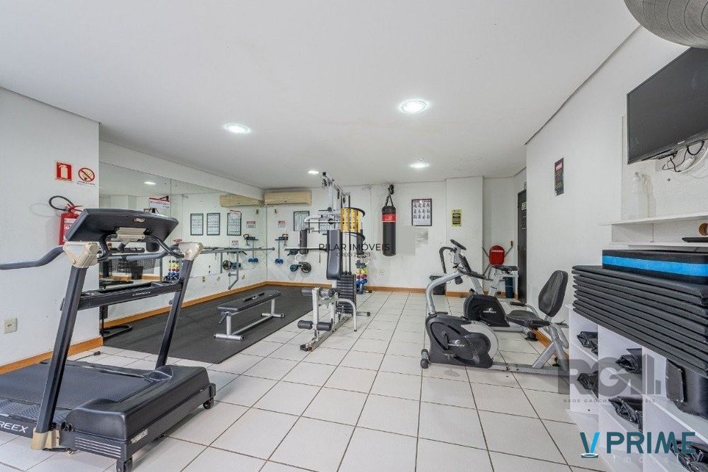 Vende-se apartamento com 2 quartos, 67 m², 2 vagas - Petrópolis