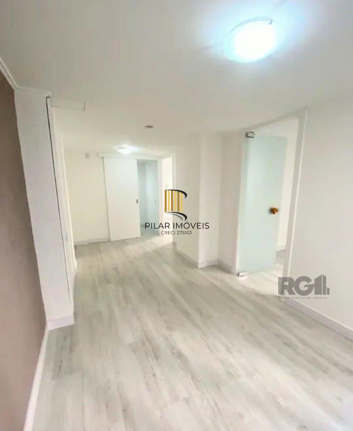 Vende-se sala comercial reformada