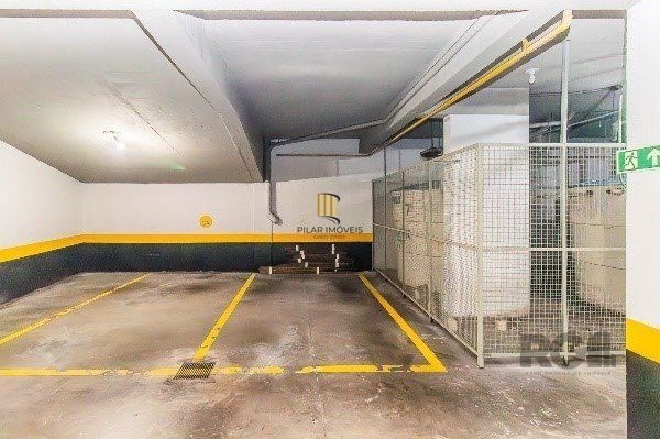 Apartamento de alto padrão, 3 suítes, 3 vagas, ao lado da Praça da Encol