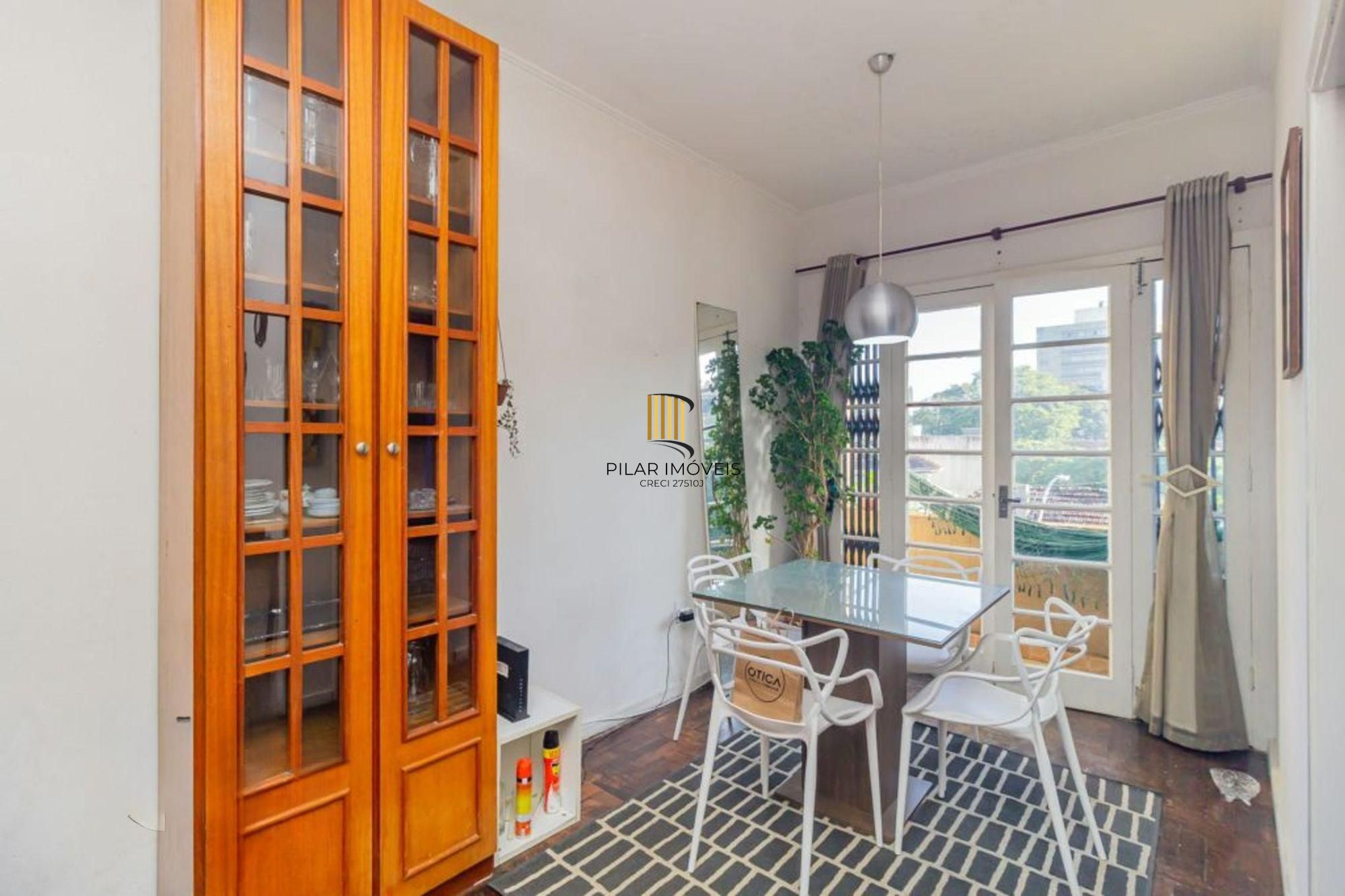 Vende-se apartamento com 3 quartos, 87m² e sacada - Petrópolis - Pilar Imóveis