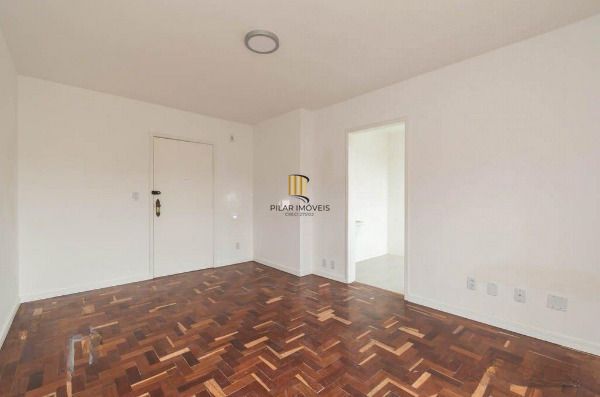 Apartamento com 1 dormitório, sacada e 1 vaga coberta — 48 m² - Passo d’Areia
