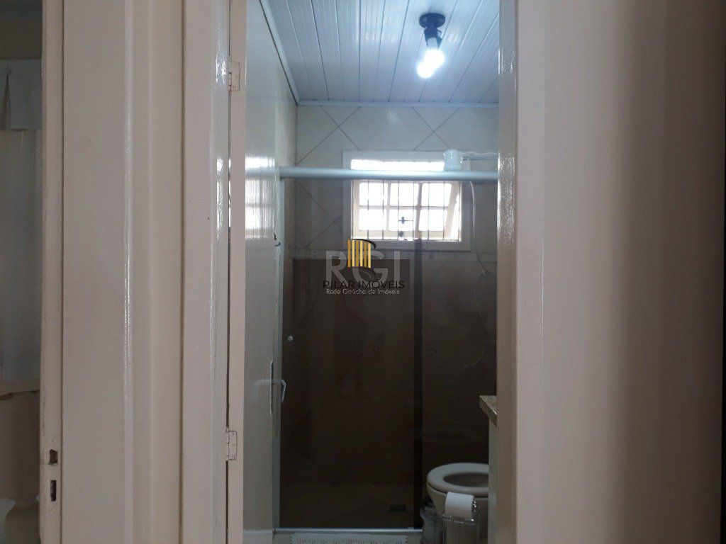 Casa para Venda - 152m², 3 dormitórios, sendo 1 suites, 1 vaga - Passo da Areia