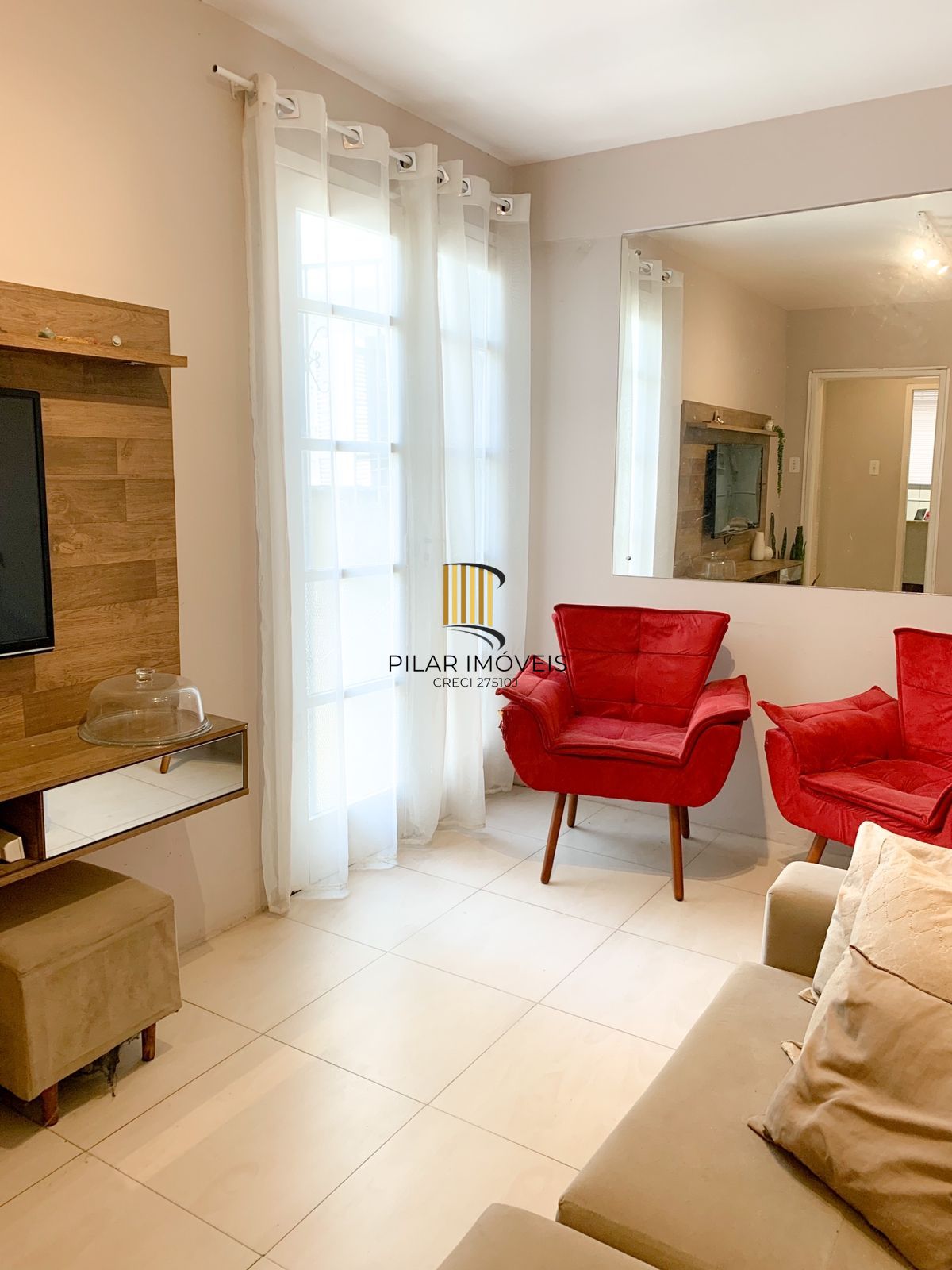 Vende-se apartamento com 3 quartos, pátio e 61 m² - Santana