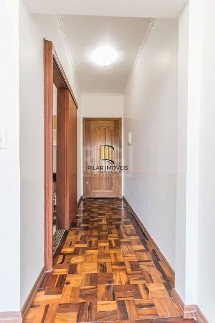 Cobertura para Venda - 186m², 3 dormitórios, 2 vagas - Três Figueiras
