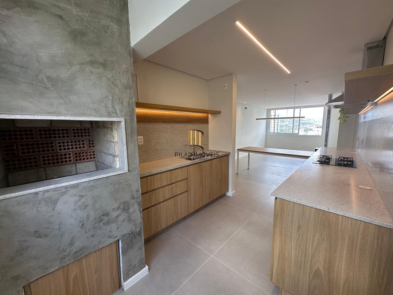 Vende-se apartamento com 3 quartos (2 suítes), 104,6m² e 1 vaga – Petrópolis