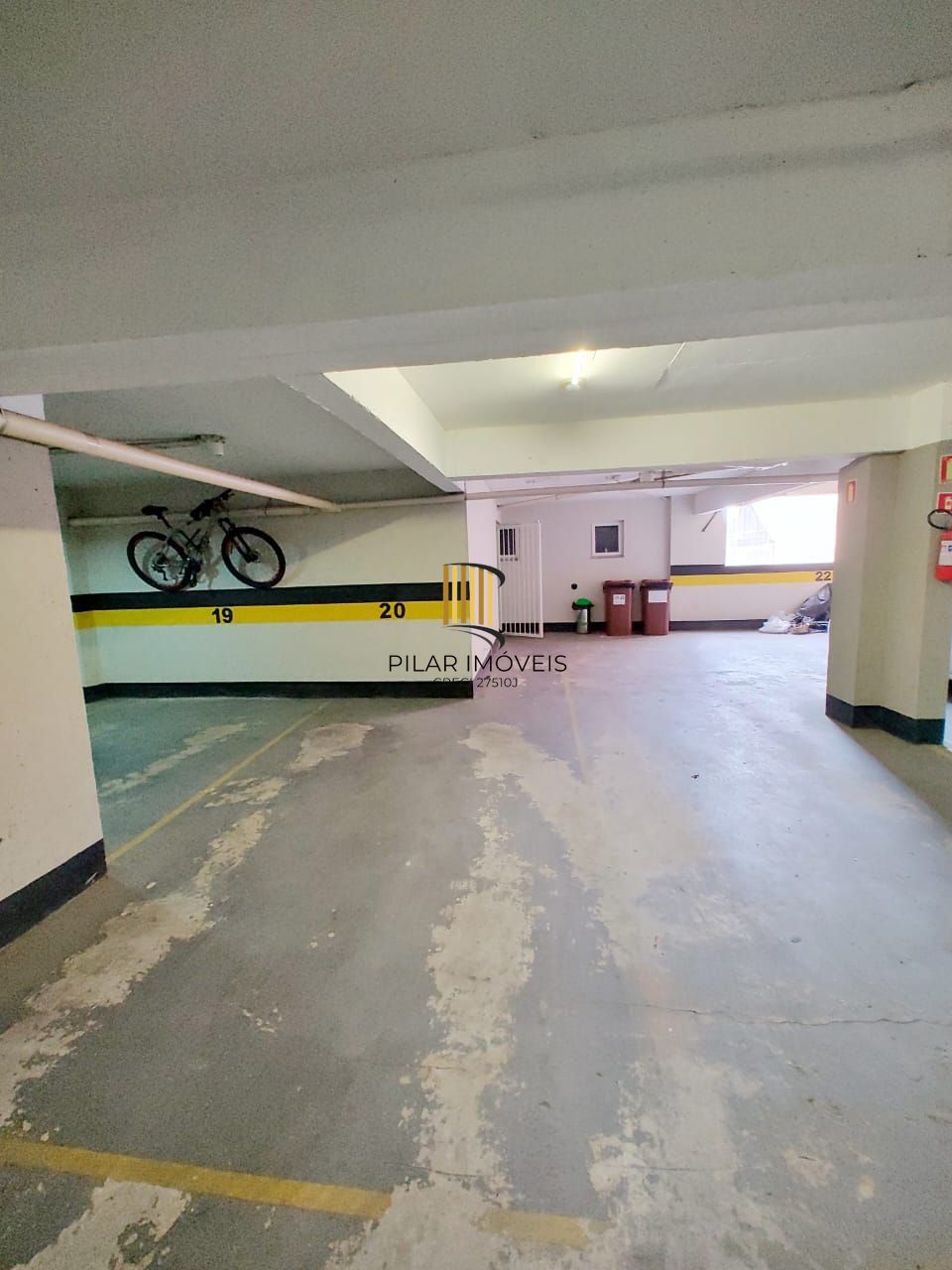 Vende-se apartamento de 1 quarto, 49m², churrasqueira e 1 vaga - Santo Antônio