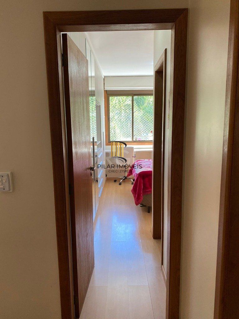 Apartamento para Venda - 75m², 2 dormitórios, sendo 1 suíte, 2 vagas-Petrópolis