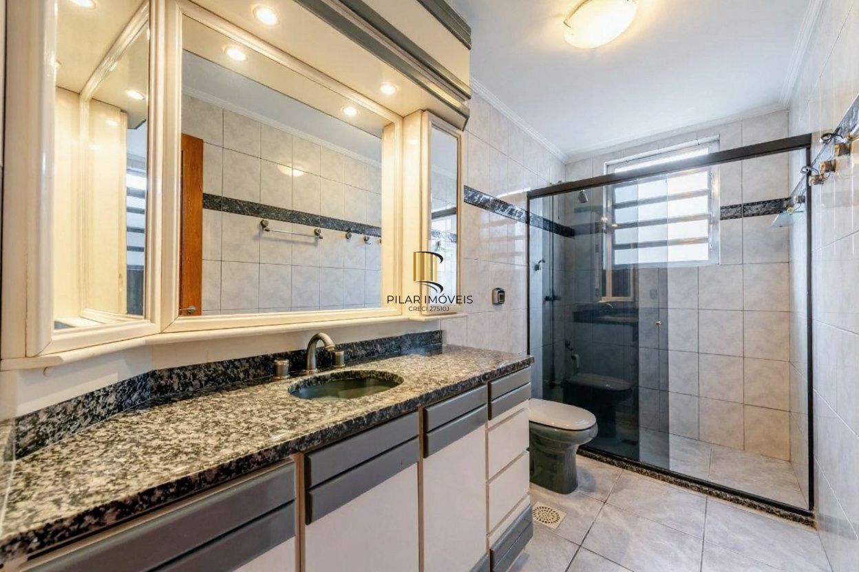 Vende-se apartamento com 3 quartos(1 suíte), 110m2, lareira e 1 vaga - Rio Branco