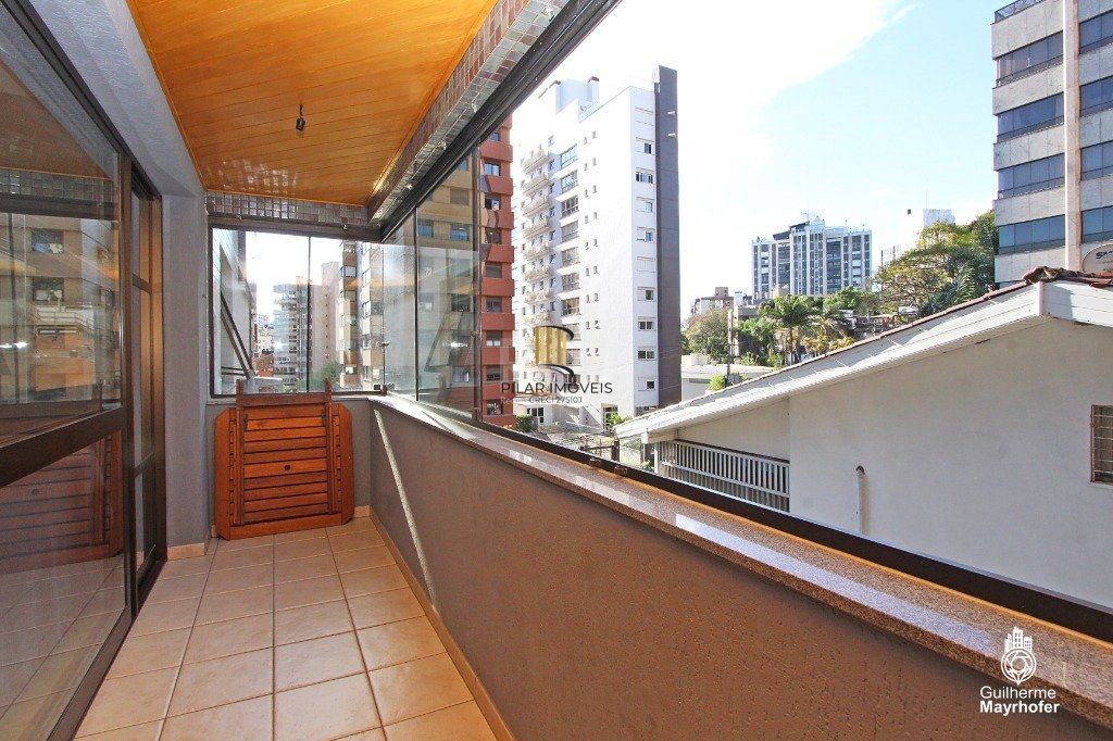 Apartamento para Venda - 114m², 3 dormitórios, sendo 1 suites, 2 vagas - Petrópolis