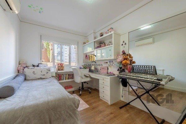 Vende-se amplo apartamento 3 dorm c/ suíte, 3 vagas, churrasqueira, lareira - 113m² - Bela Vista