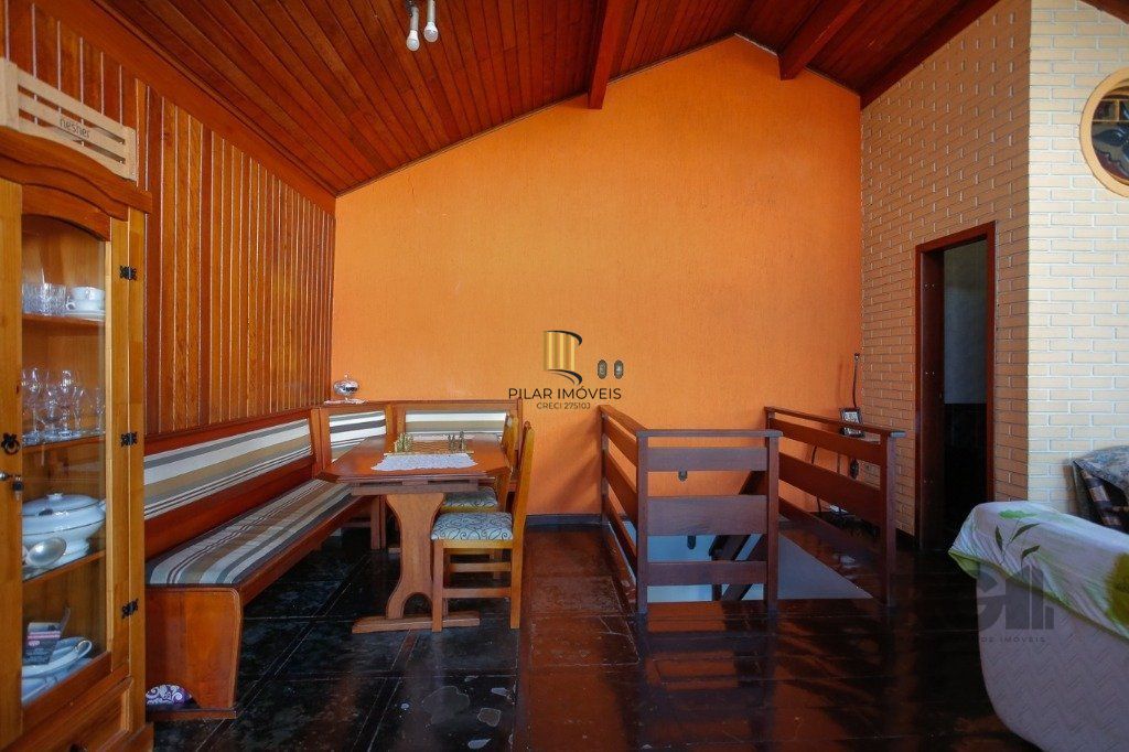 Cobertura 2 Quartos com Terraço, Lareira e Vaga no Centro Histórico - 93m² - Centro Histórico