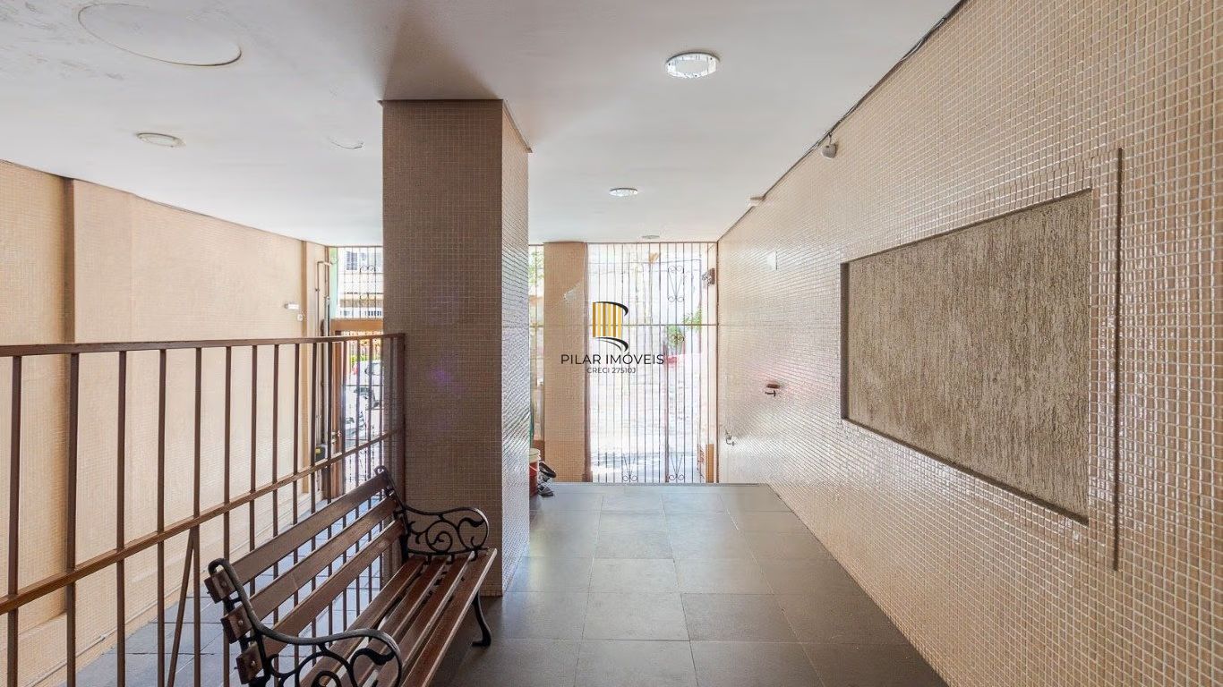 Excelente apartamento de 2 D na Demétrio Ribeiro