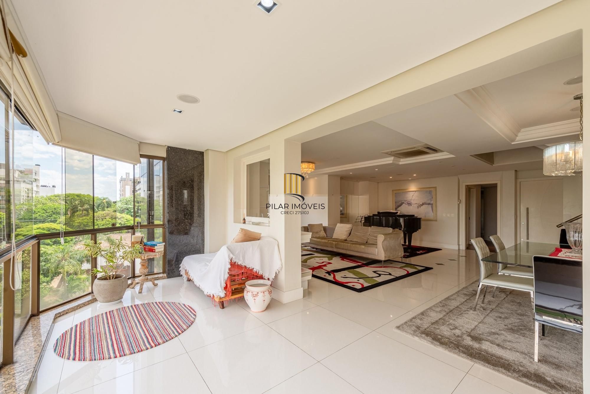 Vende-se luxuosa cobertura com 531.95m², 4 dormitórios no bairro Auxiliadora