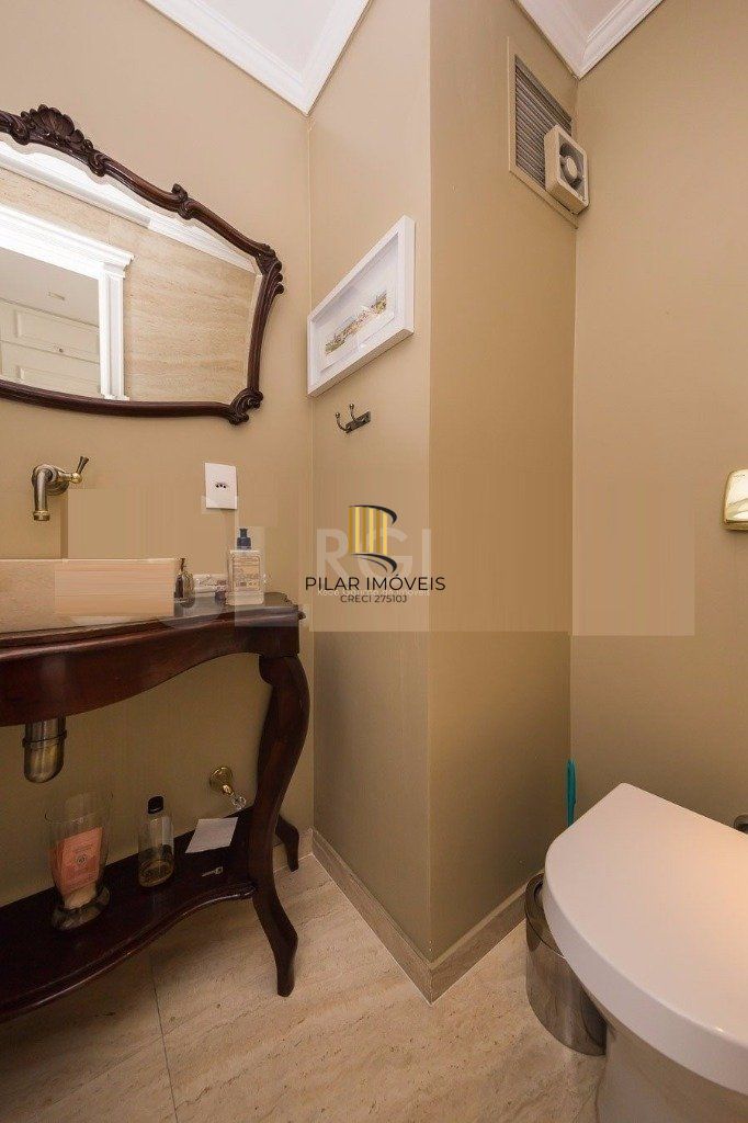 Apartamento para Venda - 258m², 3 dormitórios, sendo 3 suites, 3 vagas - Bela Vista