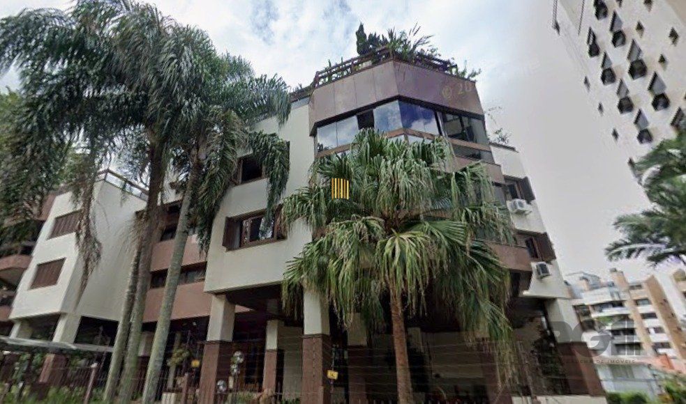 Vende-se luxuoso apartamento 3 quartos com suíte, com dependência completa, 2 vagas cobertas, próximo da Encol - 204m² -  Bela Vista