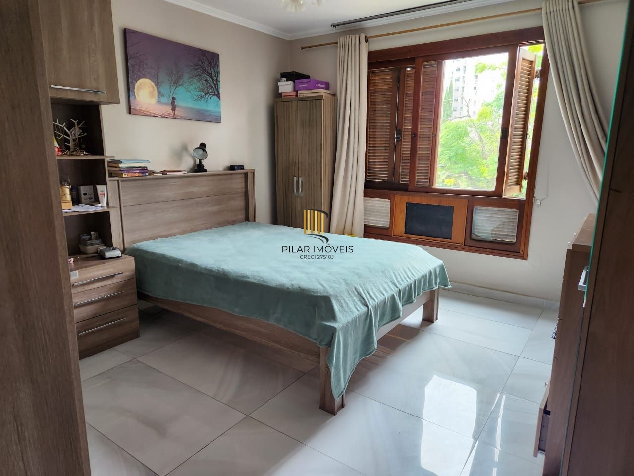 Vende-se apartamento garden com 3 quartos (1 suíte), 197m² e 2 vagas – Jardim Lindóia