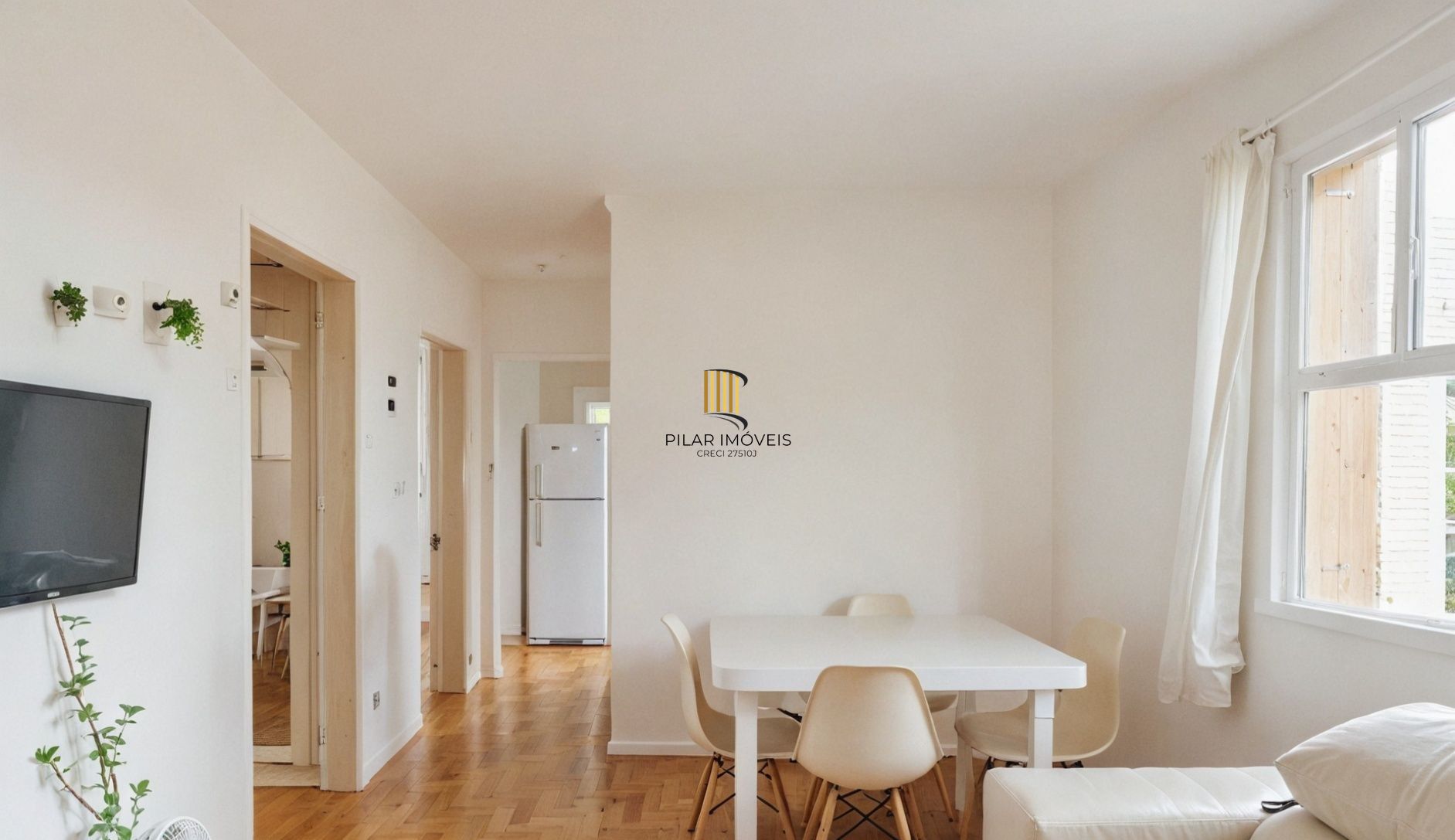 Vende-se apartamento semi-mobiliado com 2 quartos e 41m² - Menino Deus - Pilar Imóveis