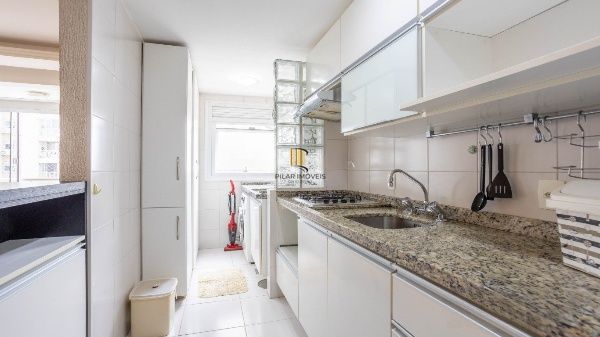 Vende-se apartamento com 2 quartos (1 suíte), 62m² e 1 vaga – Vila Ipiranga