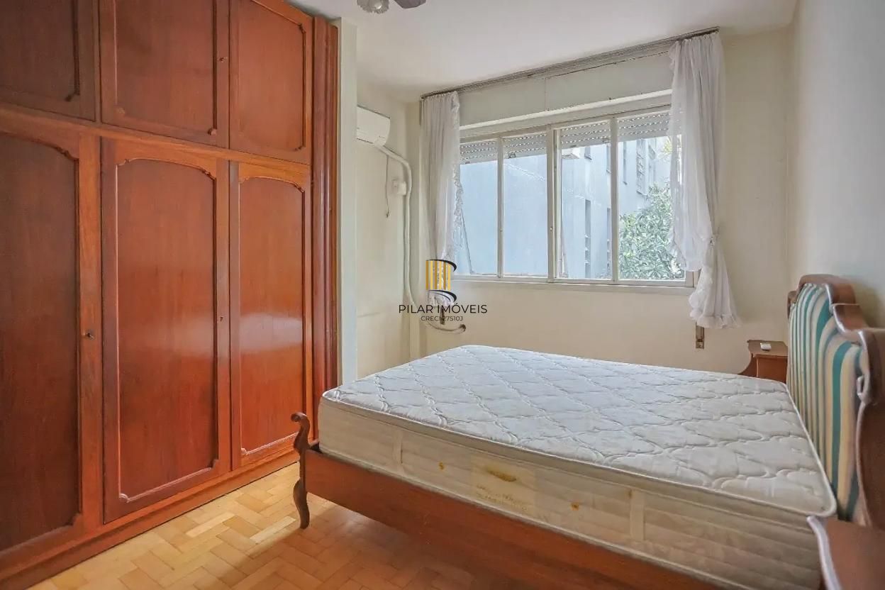 Vende-se apartamento com 3 quartos, 1 vaga e 145 m² – Moinhos de Vento
